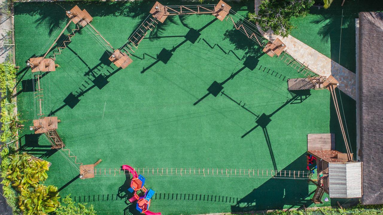 La Torre Resort All Inclusive Porto Seguro Ngoại thất bức ảnh Aerial view of the Adventure Golf in Pattaya, Thailand